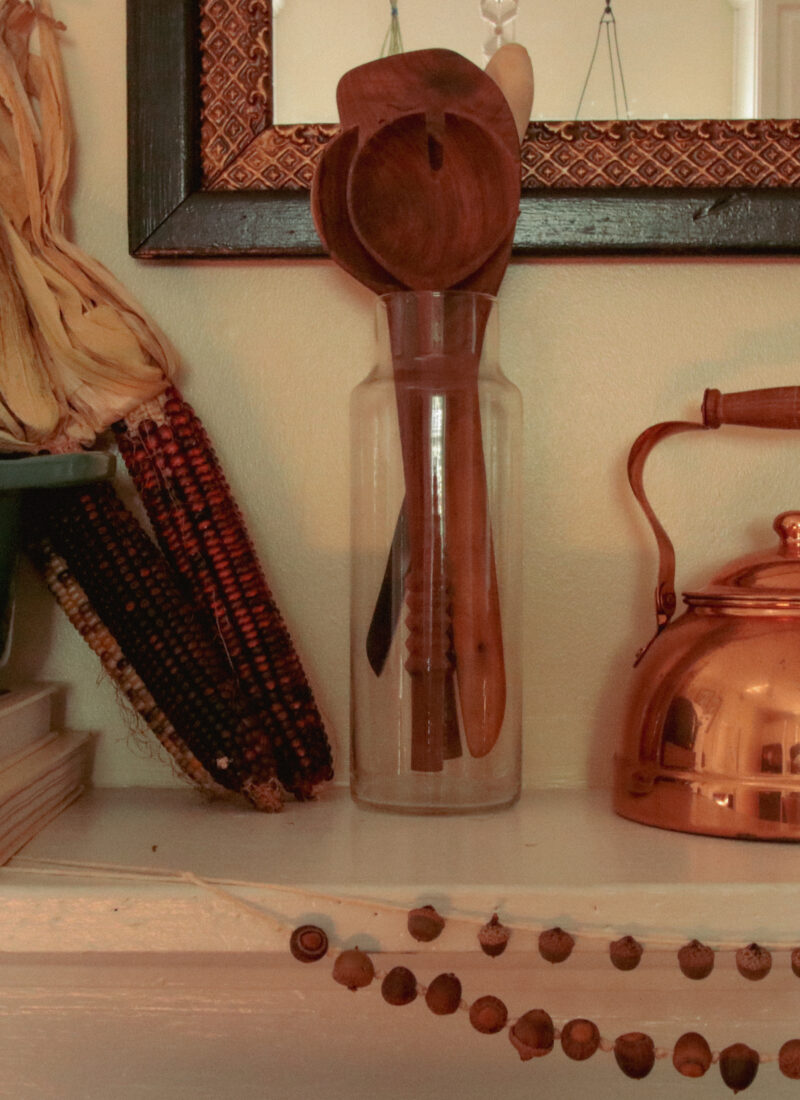 Two Ways To Make Acorn Garland | Rustic and Handmade