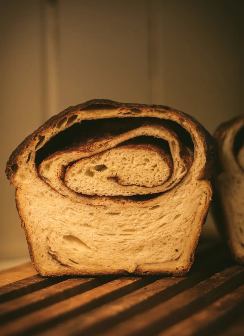 sourdough cinnamon swirl bread