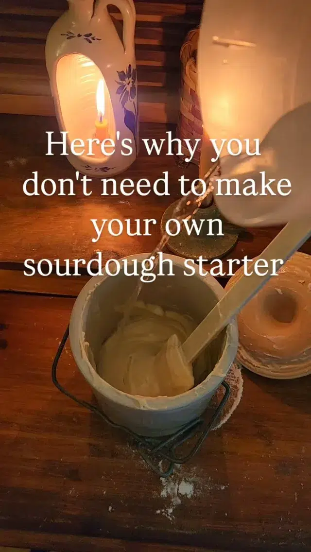 Finding one from your community is so much better, heres why:
~ an existing sourdough starter is already strong and active
~ getting starter from someone else opens up conversation and relationship. What a great opportunity to ask about recipes, tips and equipment (This is how you make bread friends!)
~ a local starter already has the regional strains & bacteria necessary to thrive in your particular area
~ outsourcing to your community saves you time and energy and gives someone the chance to share what they know
~ you can do a skills trade, sharing what you know in return
Am I missing anything? How did you get your starter?
#sourdougheducation #beavillager #slowkitchen #traditionalskillseducation #traditionalskills